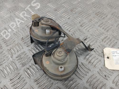 horn-peugeot-307-3ac-2000-2001-2002-2003-2004-2005-2006-2007-2008-2009-2010-2011-2012-31928821 main image