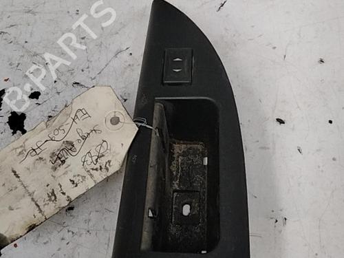 Used Right rear window switch FORD MONDEO III Turnier (BWY) 2.0 16V TDDi / TDCi (115 hp) 28764816