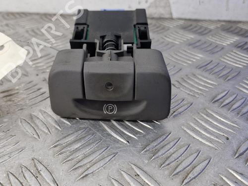 Used Switch Switch RENAULT SCÉNIC II (JM0/1_) 2.0 (JM05, JM0U, JM1N, JM1U, JM2V) (135 hp) 39661369 39661369