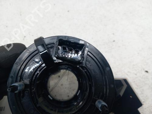 squib-airbag-vw-touran-1t1-1t2-2003-2004-2005-2006-2007-2008-2009-2010-2011-28734226 main image