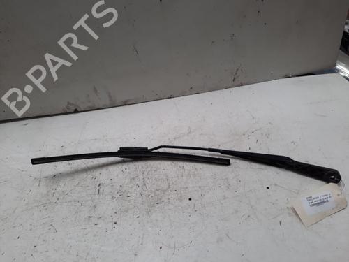 Used Front windshield wiper arm LAND ROVER FREELANDER I (L314) 2.0 Td4 4x4 (112 hp) 28786703