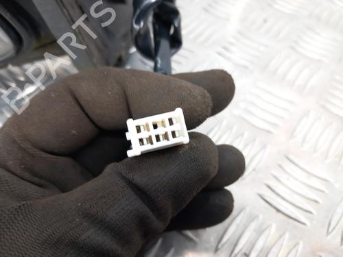 left-mirror-toyota-yaris-_p1_-1999-2000-2001-2002-2003-2004-2005-28736260 main image