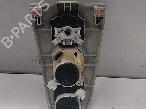 AC-Styringsenhed/Manøvreenhed TOYOTA YARIS (_P9_) 1.4 D-4D (NLP90_, NLP90R) (90 hp) 28775636