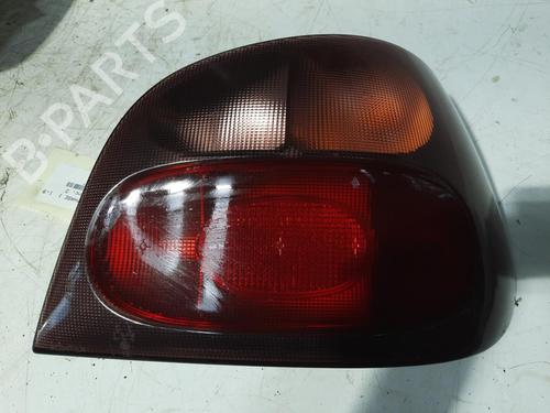 Used Right taillight RENAULT MEGANE I (BA0/1_) 1.9 D Eco (BA0A, BA0U, BA0R) (64 hp) 28787414