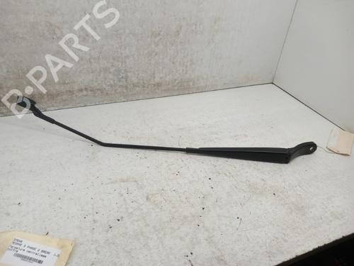 Used Front windshield wiper arm PEUGEOT 208 I (CA_, CC_) 1.4 HDi (68 hp) 28776332