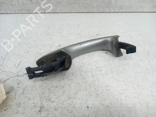 Used Front left exterior door handle VW GOLF VII (5G1, BQ1, BE1, BE2) 1.2 TSI (105 hp) 28740882