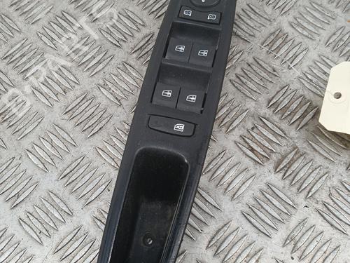 Used Left front window switch Left front window switch RENAULT SCÉNIC III (JZ0/1_) 1.6 dCi (JZ00, JZ12) (130 hp) 36057889 36057889