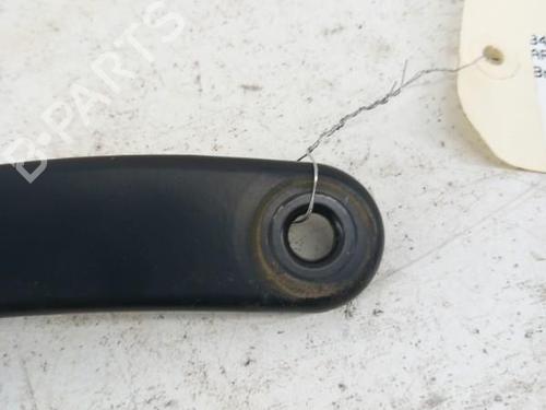 Used Front windshield wiper arm RENAULT ARKANA I (LCM_, LDN_) 1.6 E-TECH 145 (LDMU) (143 hp) 28748397