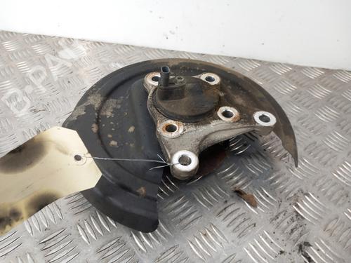 Used Right rear steering knuckle Right rear steering knuckle PEUGEOT 308 SW III (FC_, FJ_, FR_, F4_, FN_) BlueHDi 130 (FCYHZL, FCYHZT) (131 hp) 30883439 30883439