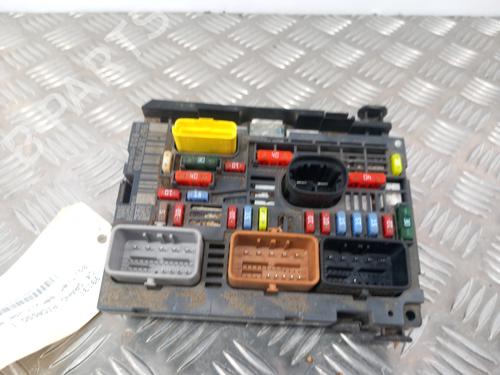 Used Fuse box CITROËN C4 Grand Picasso I (UA_) 1.6 HDi 110 (112 hp) 28744909