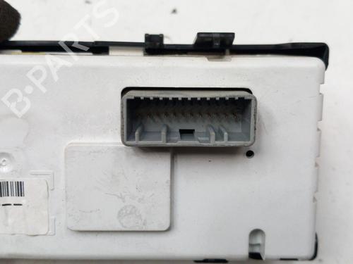 Multifunctionele display RENAULT MEGANE III Hatchback (BZ0/1_, B3_) 1.9 dCi (BZ0N, BZ0J) | BP28754154C48 