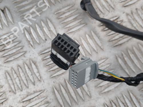 left-mirror-renault-megane-iv-grandtour-k9amn_-2016-33323278 main image