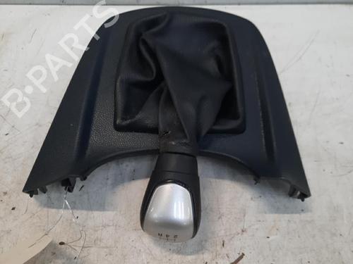 Used Shift knob Shift knob FORD FIESTA VI (CB1, CCN) 1.25 (82 hp) 28750453 28750453