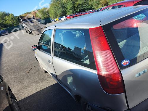 Used Parts FIAT PUNTO (176_) 60 1.2 (176AP, 176AR, 176AQ, 176BB) 5007733