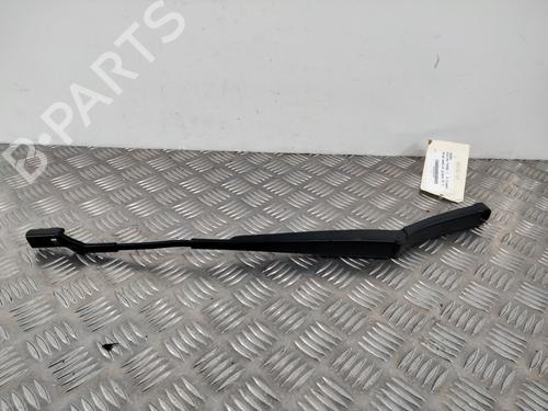 Used Front windshield wiper arm SKODA KODIAQ I (NS6, NS7, NV7) 2.0 TDI 4x4 (150 hp) 28744743