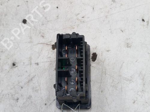 Used Warning switch Warning switch PEUGEOT 605 (6B) 2.0 (121 hp) 28793721 28793721