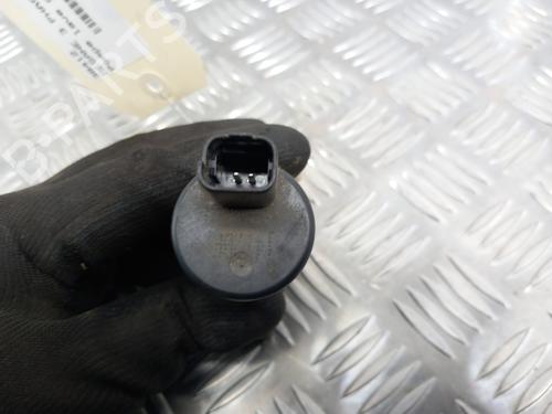 Used Washer pump Washer pump RENAULT MEGANE III Hatchback (BZ0/1_, B3_) 1.5 dCi (BZ09, BZ0D, BZ1W, BZ29, BZ14) (110 hp) 28735720 28735720