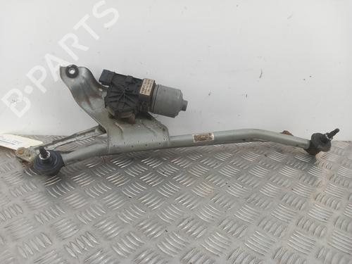 Used Front wiper motor DACIA SANDERO 1.2 16V (75 hp) 28736273