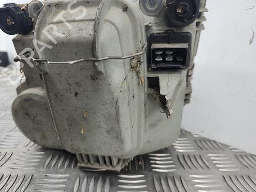 Used Right headlight Right headlight MERCEDES-BENZ VITO Van (W638) 112 CDI 2.2 (638.094) (122 hp) 28737114 28737114