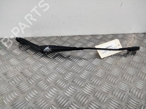 Used Front windshield wiper arm FORD MONDEO IV (BA7) 1.8 TDCi (125 hp) 28738823
