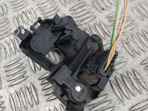 Used Lamp holder Lamp holder PEUGEOT 206 Hatchback (2A/C) [1998-2012] 33687248 33687248