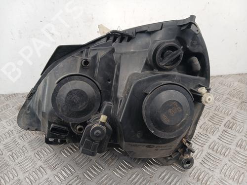 Used Right headlight Right headlight RENAULT CLIO II (BB_, CB_) 1.4 16V (B/CB0P, BB13) (98 hp) 32163981 32163981