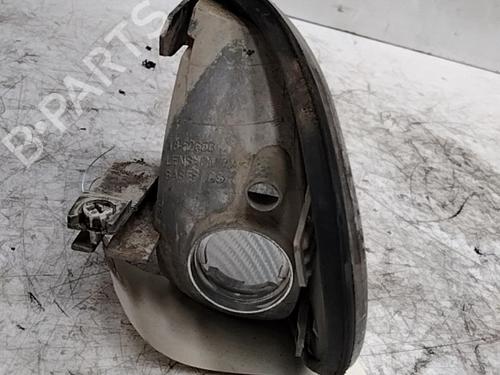 Used Right front indicator AUDI A6 C4 Avant (4A5) 2.5 TDI (140 hp) 28752779