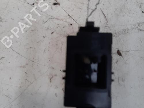 Right front window switch TOYOTA COROLLA (_E12_) 2.0 D-4D (CDE120R, CDE120L_) | BP28747053I26