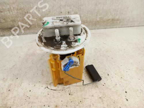 Used Fuel pump RENAULT CLIO V (B7_) 1.5 Blue dCi 85 (B7AG) (86 hp) 28780877