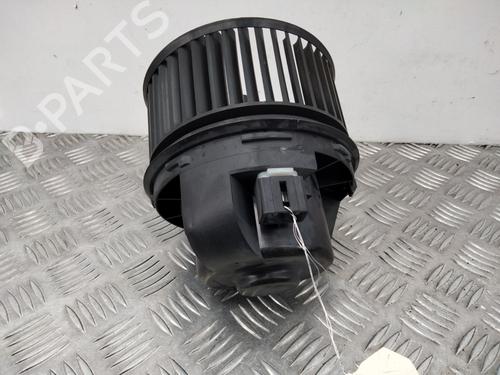 Heater blower motor FORD FOCUS III Turnier 1.5 TDCi | BP28742327M62 