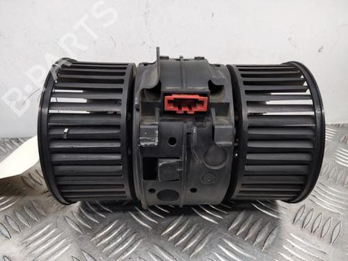 Used Heater blower motor RENAULT SCÉNIC III (JZ0/1_) 1.5 dCi (JZ02, JZ0R) (95 hp) 28736868
