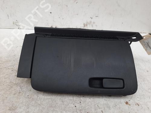 Used Glove box AUDI A1 Sportback (8XA, 8XF) 1.6 TDI (90 hp) 28790013