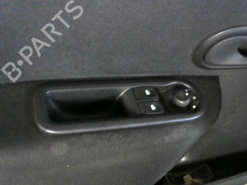 Used Switch RENAULT CLIO III (BR0/1, CR0/1) 1.5 dCi (C/BR0G, C/BR1G) (68 hp) 28755308