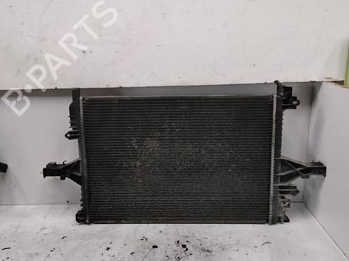 Used Water radiator VOLVO V70 II (285) D5 (163 hp) 28791595