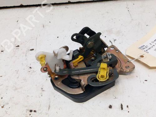 rear-right-lock-hyundai-trajet-fo-1999-2000-2001-2002-2003-2004-2005-2006-2007-2008-28785675 main image