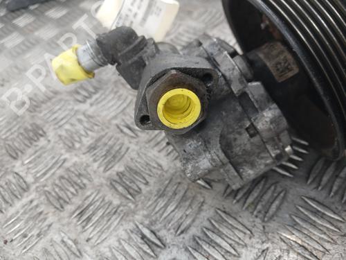 Used Steering pump Steering pump RENAULT MASTER III Van (FV) 2.3 dCi 100 FWD (FV0A, FV0B, FV0G, FV0K, FV0H) (101 hp) 31915777 31915777