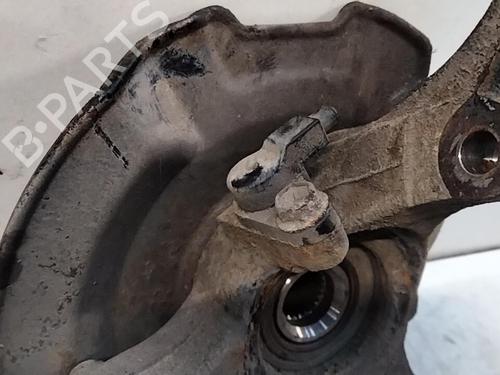 Used Left front steering knuckle SUZUKI SWIFT III (MZ, EZ) 1.3 DDiS (RS413D) (75 hp) 28748750