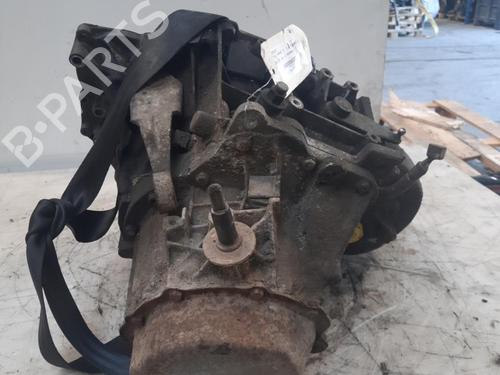 Gearkasse PEUGEOT 205 II (20A/C) 1.7 Diesel (60 hp) 28758824