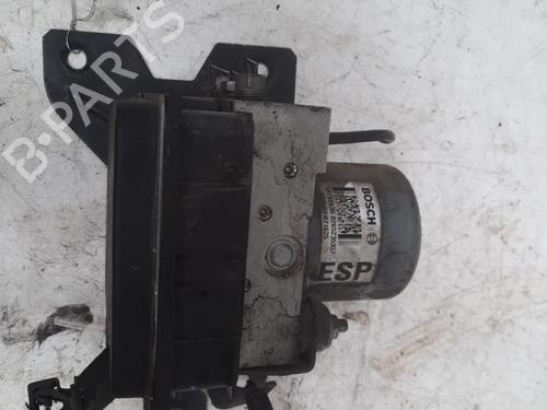 Used ABS pump ALFA ROMEO 147 (937_) 1.9 JTDM 8V (937.AXD1A, 937.AXU1A, 937.BXU1A) (120 hp) 28752548