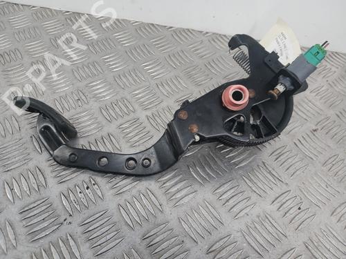 Used Clutch pedal Clutch pedal RENAULT CLIO II (BB_, CB_) 1.5 dCi (B/CB07) (65 hp) 30576863 30576863
