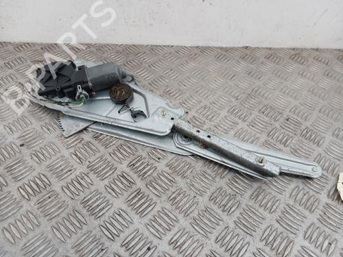 Used Front left window mechanism Front left window mechanism RENAULT TWINGO I (C06_) 1.2 16V (C060) (60 hp) 33681827 33681827