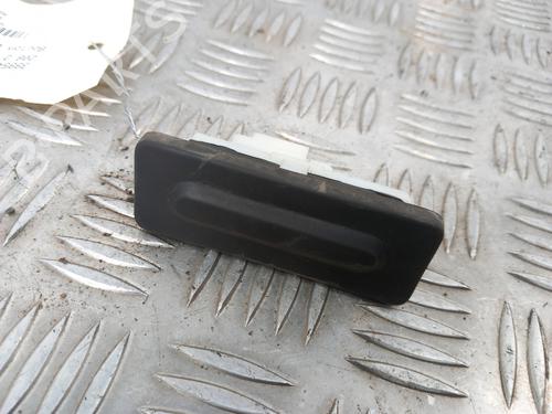 Used Switch PEUGEOT 208 II (UB_, UP_, UW_, UJ_) e-208 (136 hp) 29844040