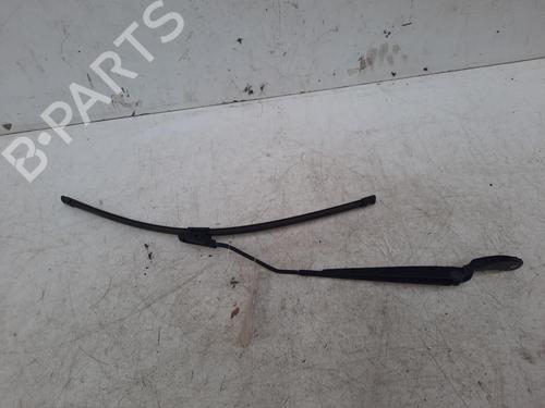Used Front windshield wiper arm RENAULT CLIO IV (BH_) 1.5 dCi 75 (75 hp) 28749516
