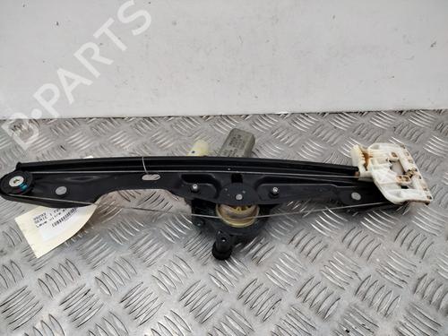 Rudehejsemekanisme Højre bagtil BMW 1 (F20) 116 d (116 hp) 28742819