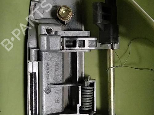 rear-left-exterior-door-handle-toyota-yaris-_p1_-1999-2000-2001-2002-2003-2004-2005-28792282 main image
