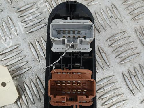 Left front window switch RENAULT SCÉNIC II (JM0/1_) 2.0 (JM05, JM0U, JM1N, JM1U, JM2V) | BP39661366I27 - Image 3