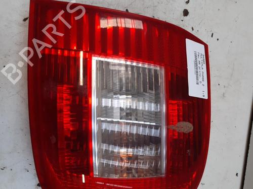 Used Right taillight FIAT MULTIPLA (186_) 1.9 JTD (186AXE1A) (120 hp) 28753526