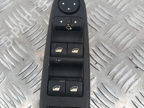 Interrupteur de vitre avant gauche CITROËN C4 Picasso I MPV (UD_) 1.6 HDi (109 hp) 28782344