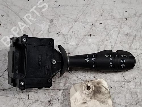 Used Steering column stalk RENAULT CLIO IV (BH_) 1.5 dCi 75 (75 hp) 28786884