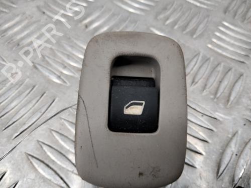 Used Right rear window switch Right rear window switch CITROËN C3 Picasso (SH_) 1.6 HDi (90 hp) 28757126 28757126